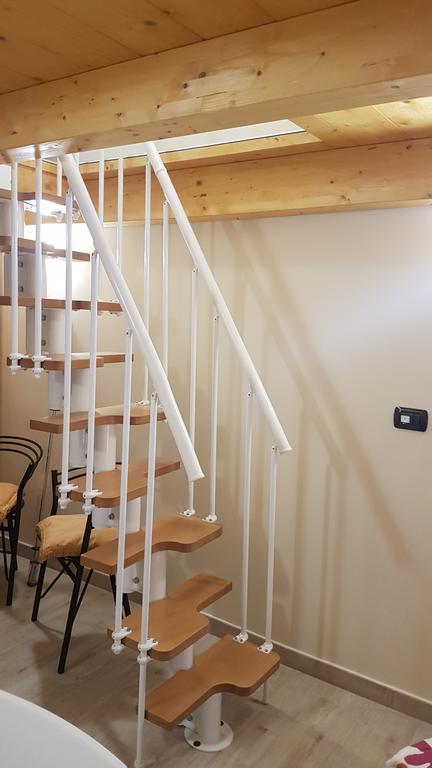 Apartamento Loft Al Vicoletto Sul Mare Letojanni Exterior foto